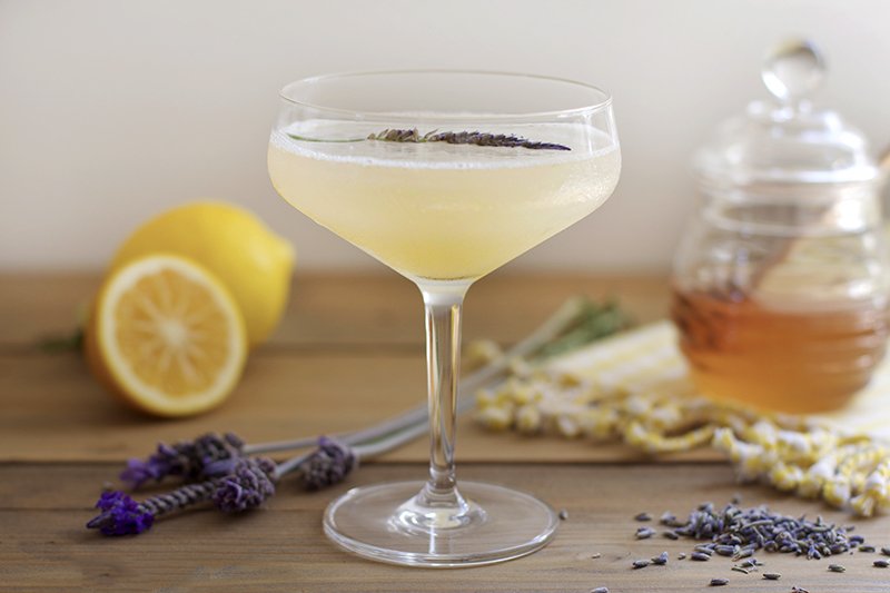 lavender-bees-knees-cocktail