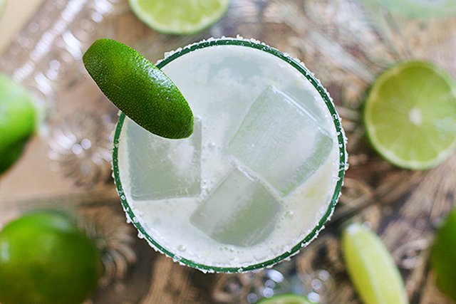 http://honestlyyum.com/wp-content/uploads/2013/04/margarita.32.jpg