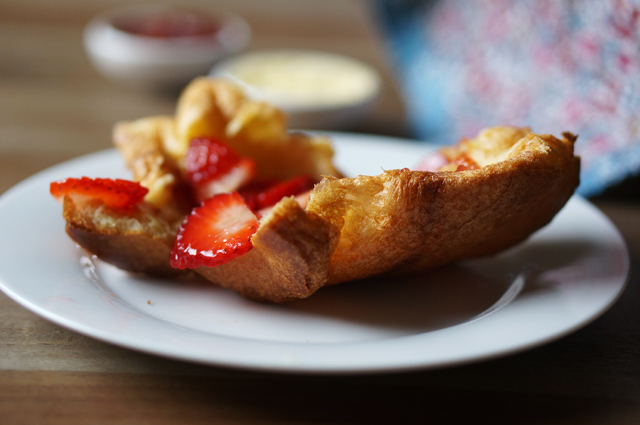 Traditional Popovers - Whisking Up Yum