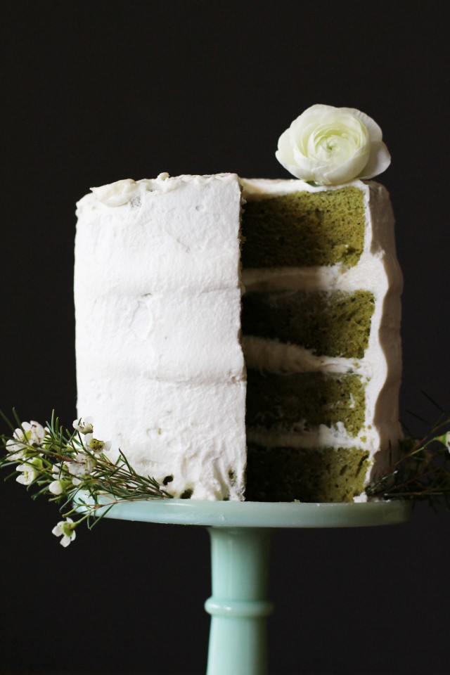 Chiffon green tea cake with white chocolate whipped cream frosting | HonestlyYUM