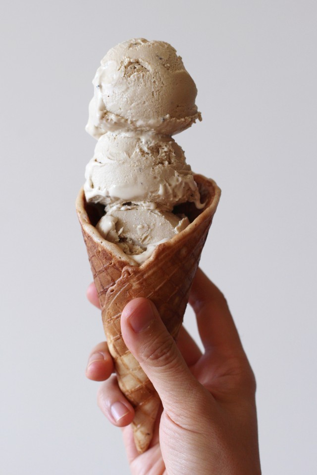 Earl Grey Ice Cream | HonestlyYUM