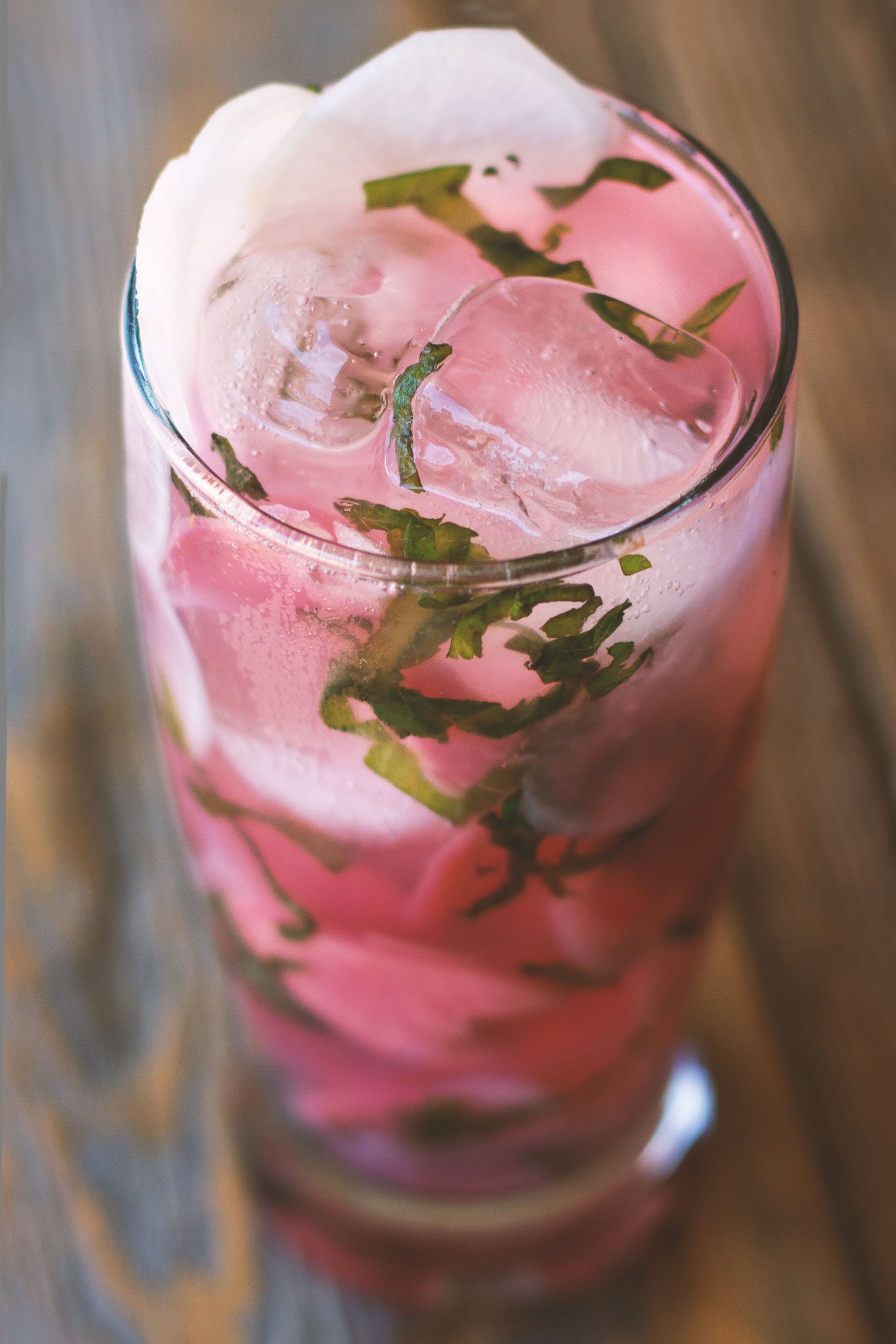Gin Kimchi Cocktail | HonestlyYUM