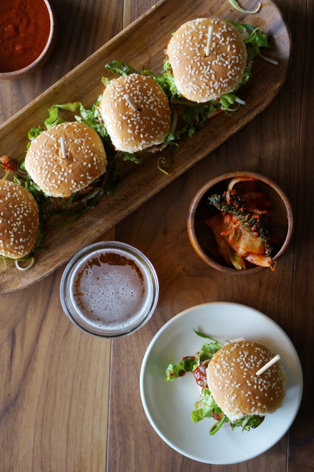 Korean Gochujang BBQ Sliders | HonestlyYUM