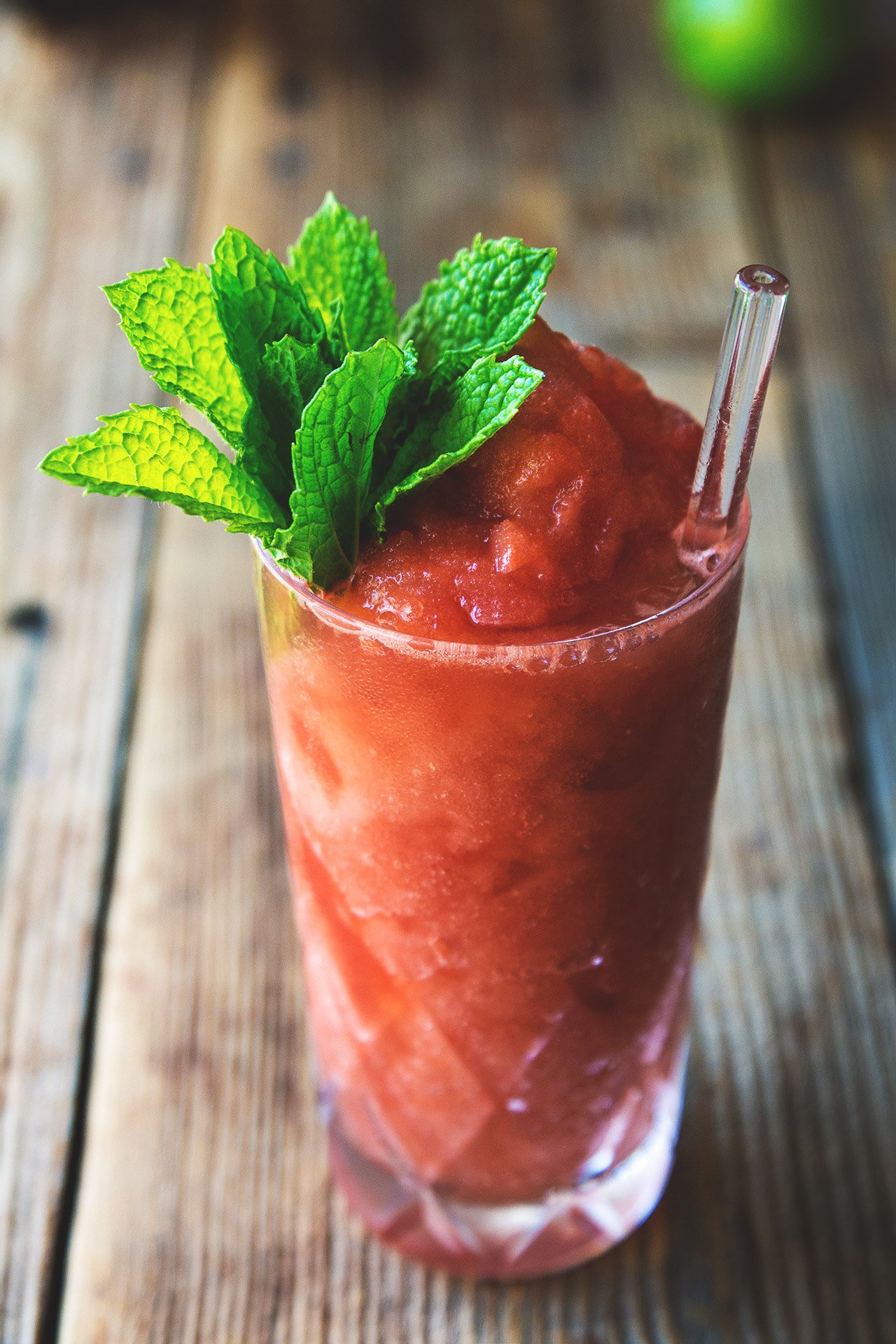 Watermelon Balsamic Cocktail Slushies by @HonestlyYUM honestlyyum.com