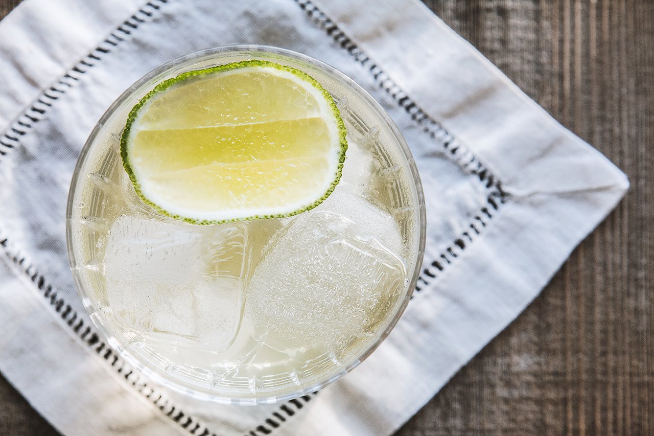 Gin and Tonic with Homemade Quinine Syrup | HonestlyYUM