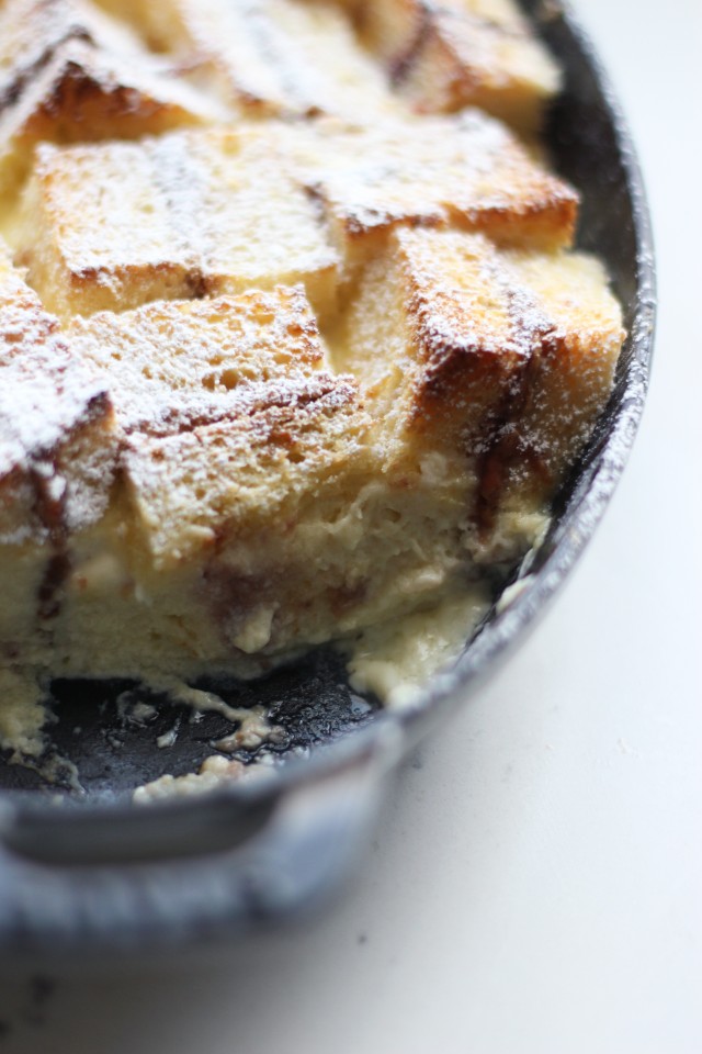 PB & J Bread Pudding | HonestlyYUM