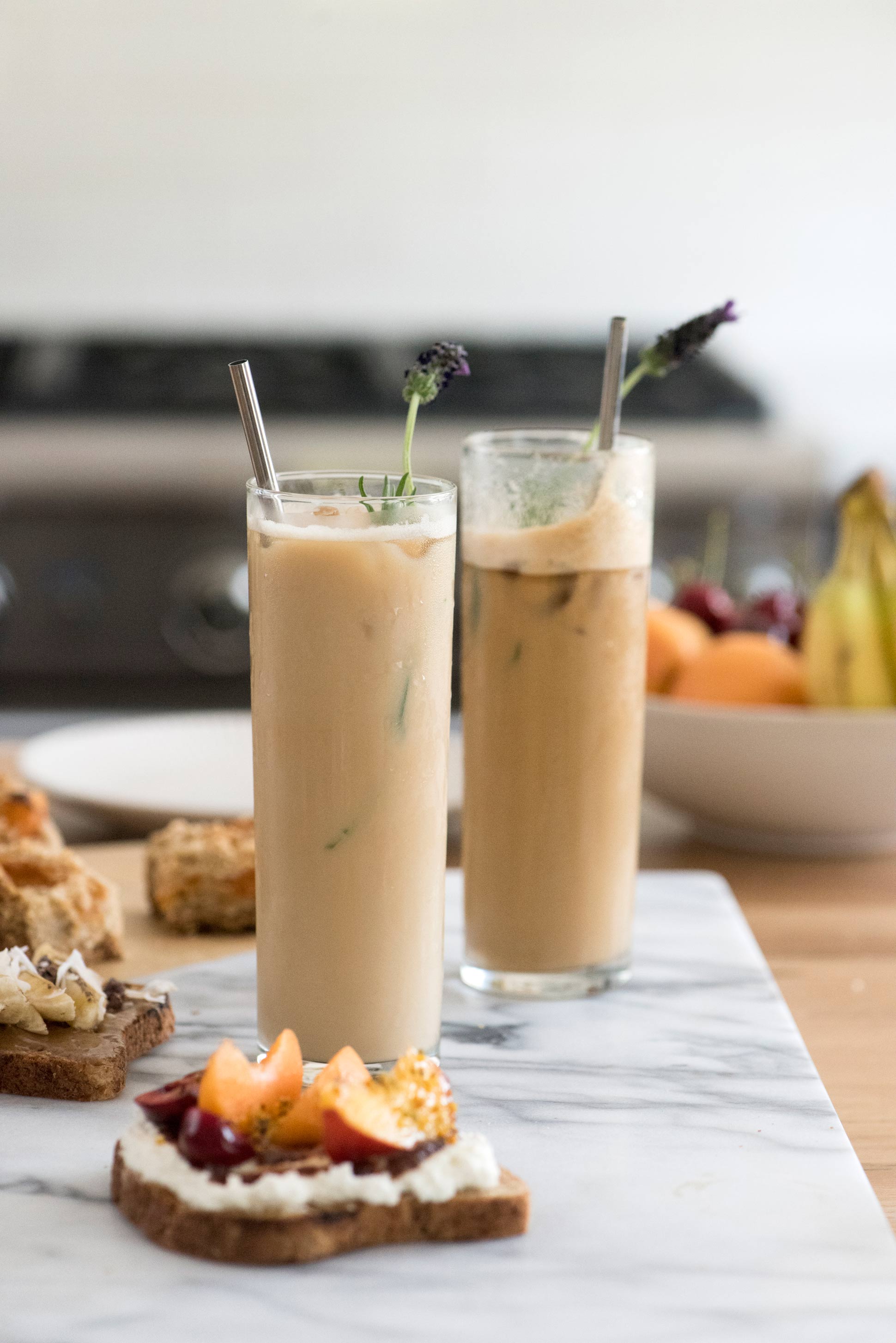 http://honestlyyum.com/wp-content/uploads/2016/05/Lavender-Iced-Coffee-_-HonestlyYUM.jpg