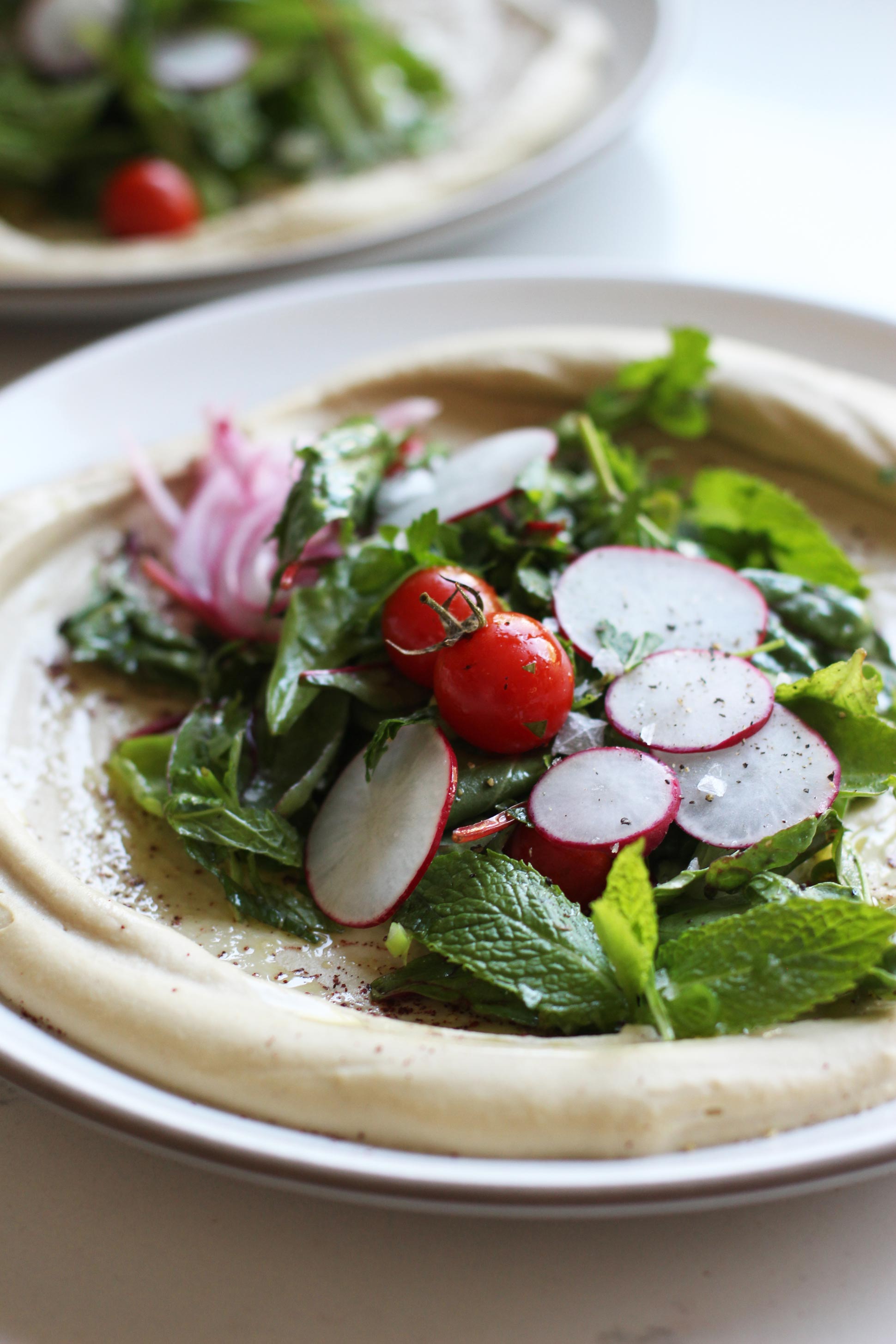 Hummus-salad-_-HonestlyYUM