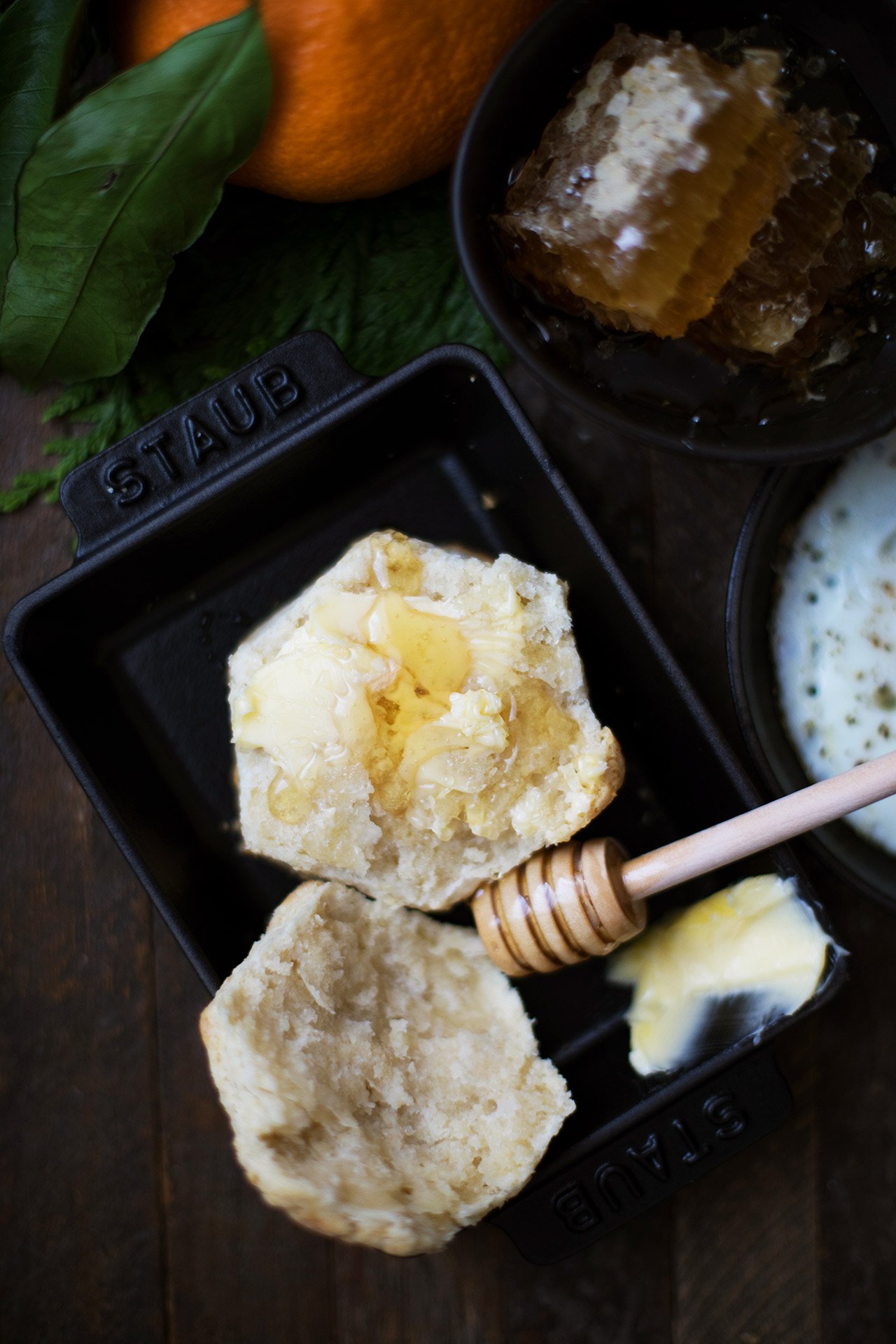 Holiday Buttermilk Biscuit Spread HonestlyYUM