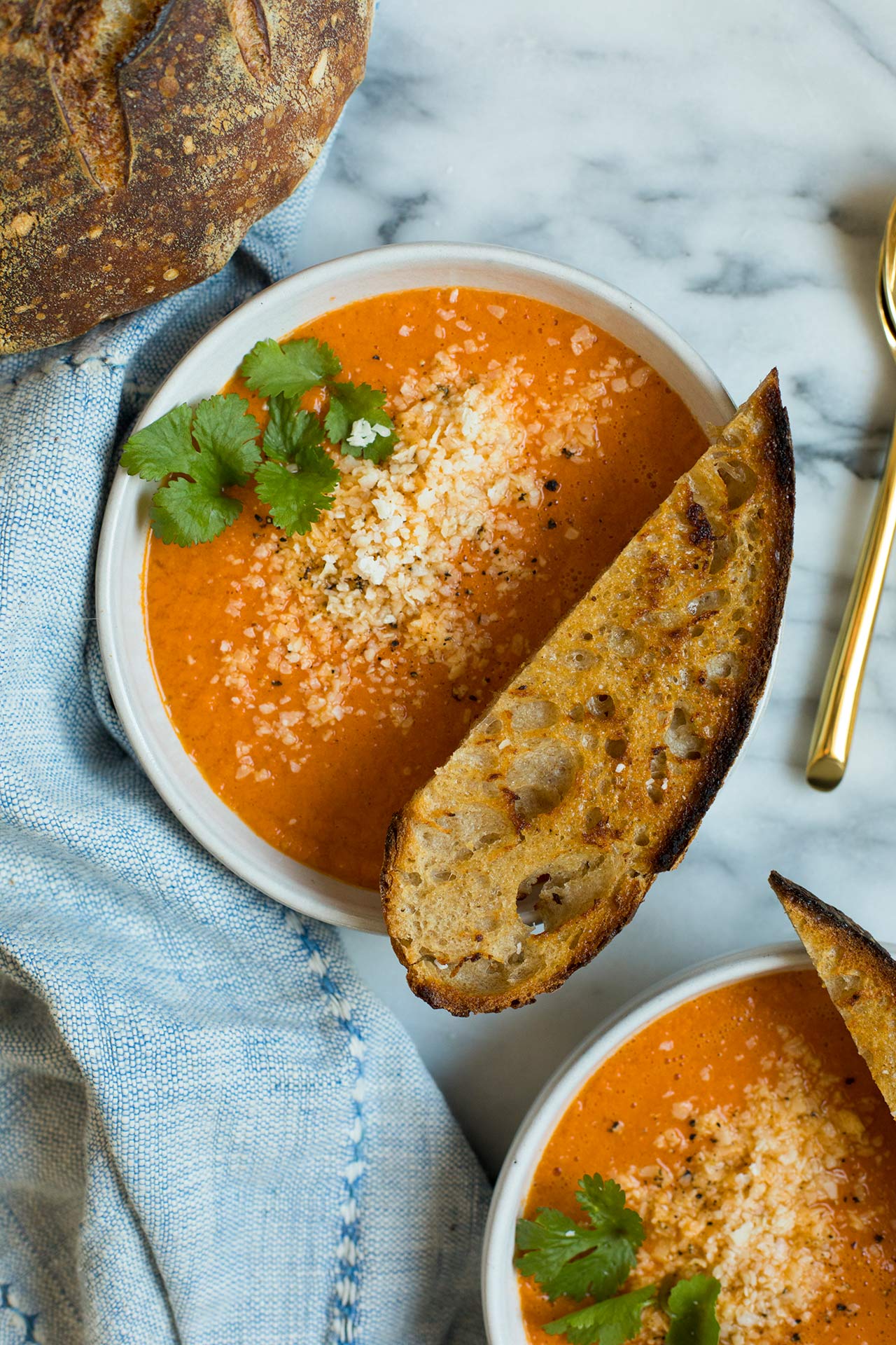 Tomato Coconut Curry Soup HonestlyYUM