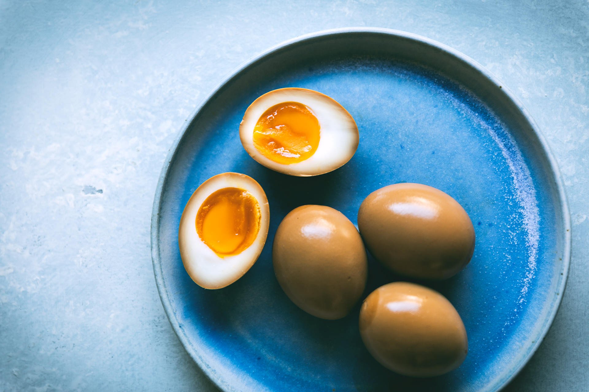 Lu Dan (Soy Eggs) | Recipe by HonestlyYUM #immigrantfoodstories