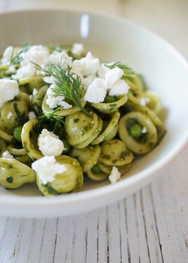 Pesto & Pea Pasta Salad HonestlyYUM