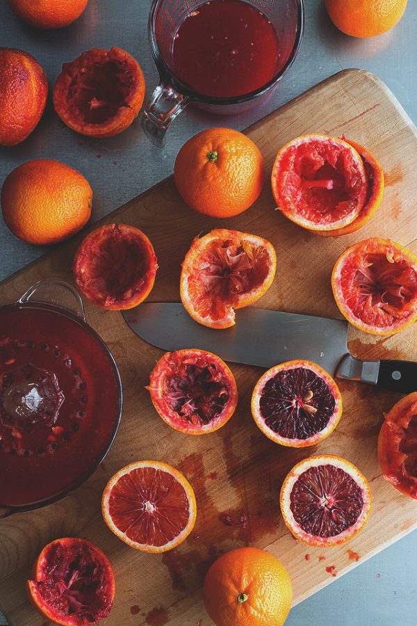 Blood Orange Margarita . . . Pitchers! – HonestlyYUM