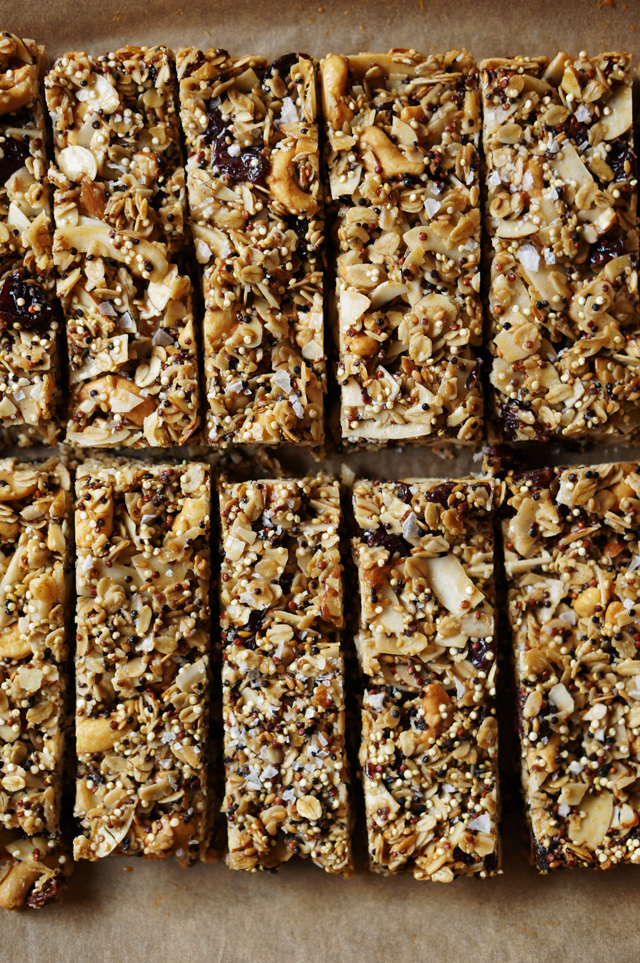 Quinoa Granola Bars HonestlyYUM
