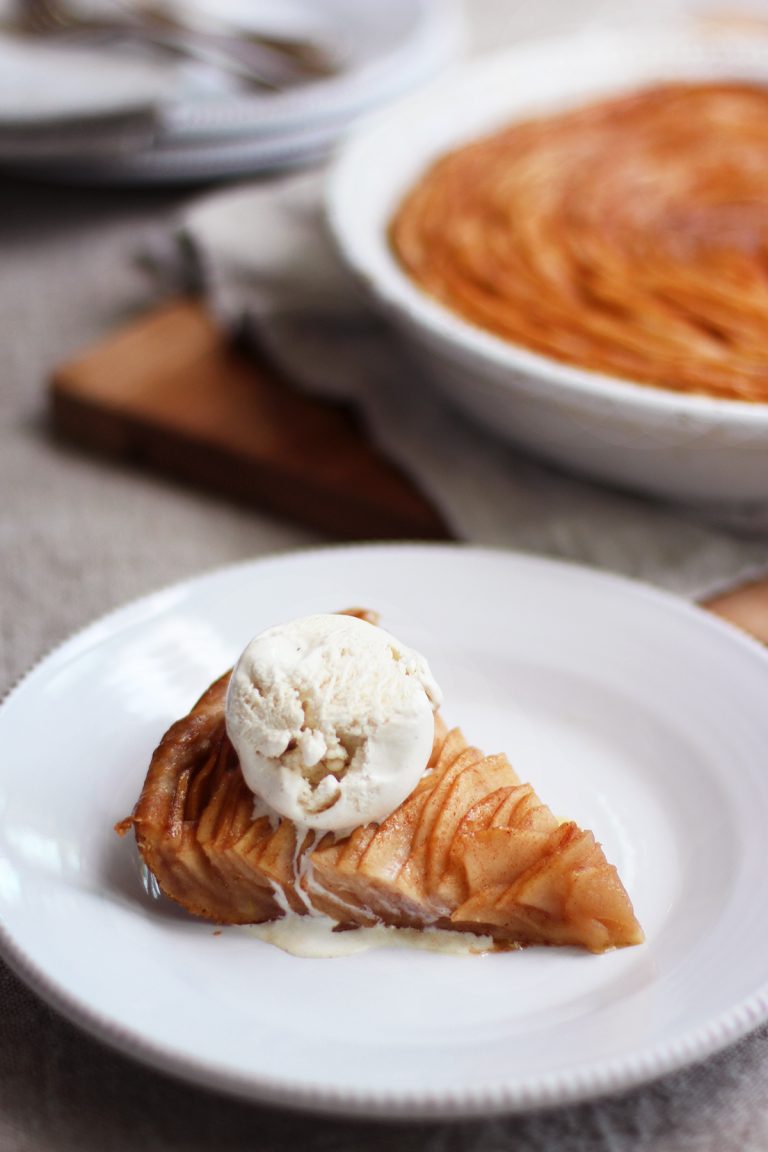 Open Face Apple Pie – HonestlyYUM