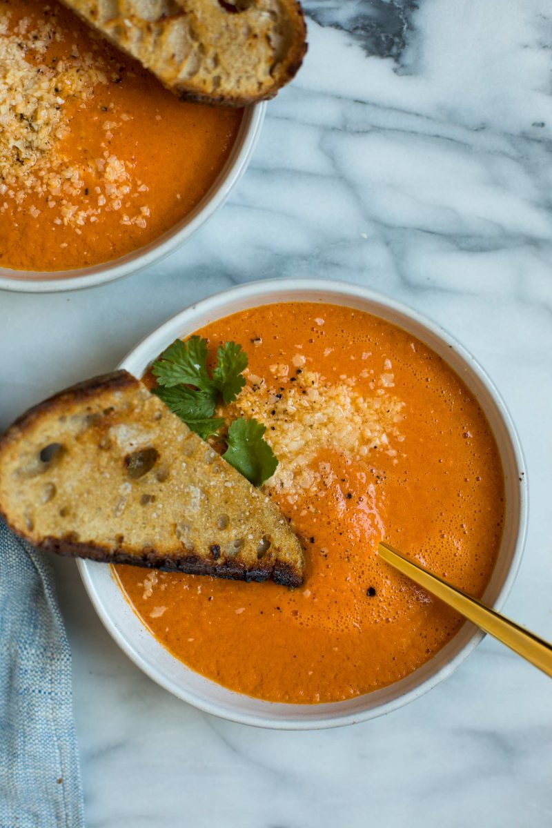 Tomato Coconut Curry Soup – HonestlyYUM