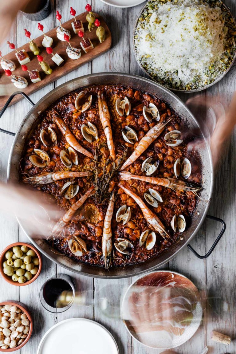 How to Make Paella at Home HonestlyYUM