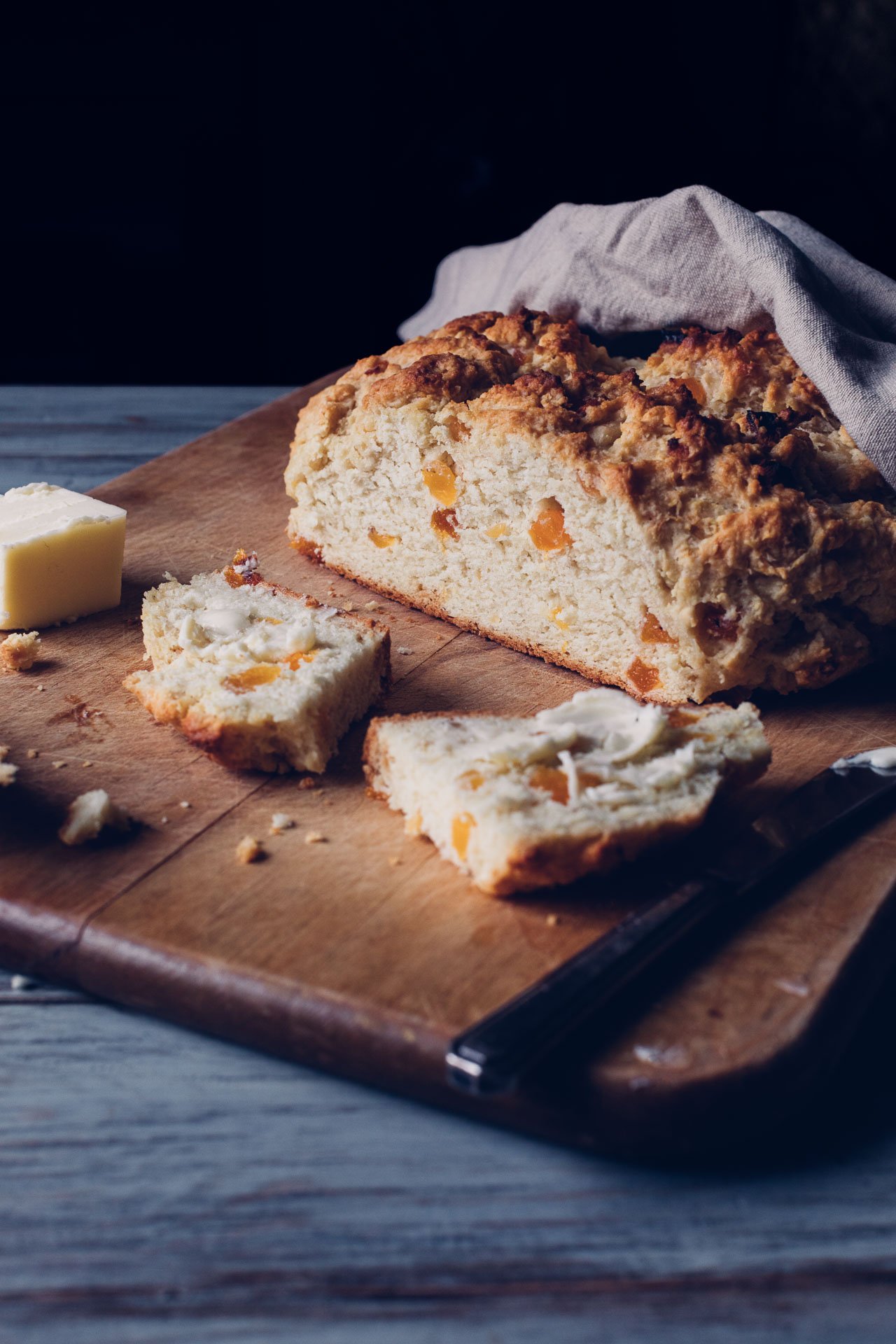 Irish Soda Bread with Dried Apricots | HonestlyYUM (honestlyyum.com)