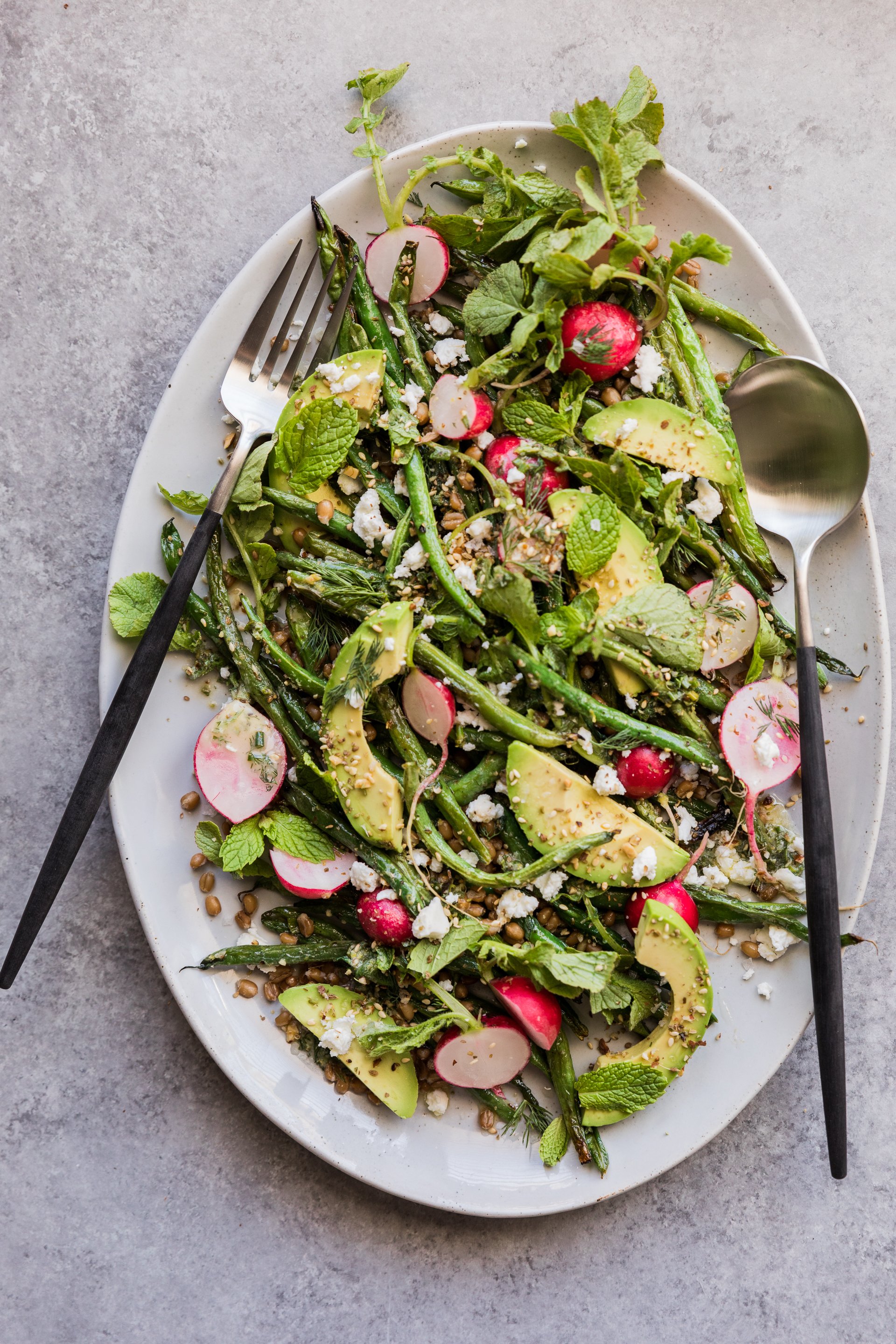 Grilled Green Bean Salad | HonestlyYUM (honestlyyum.com)