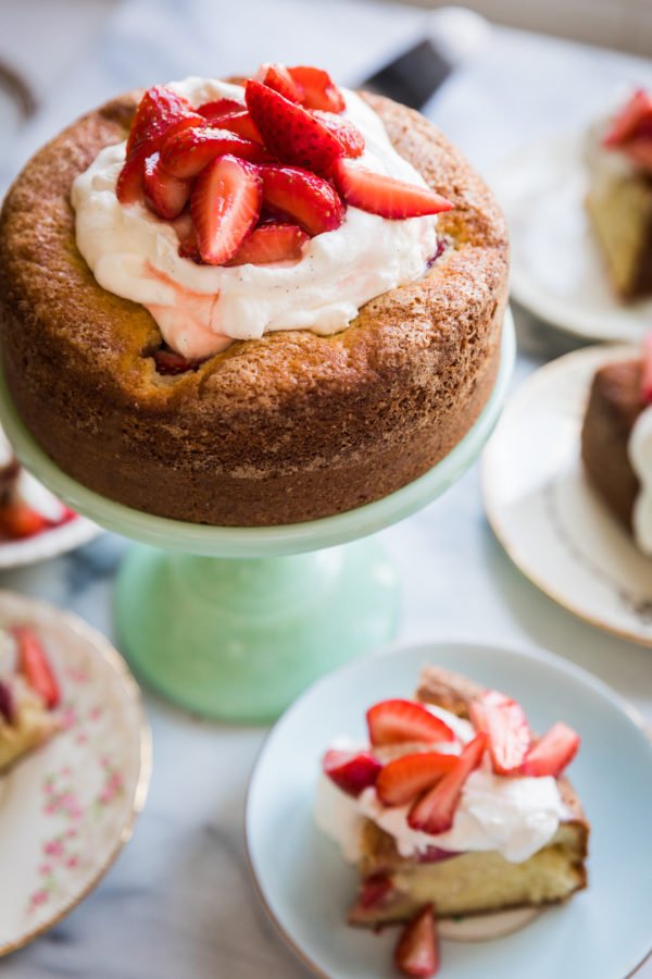 Strawberry Buttermilk Cake HonestlyYUM