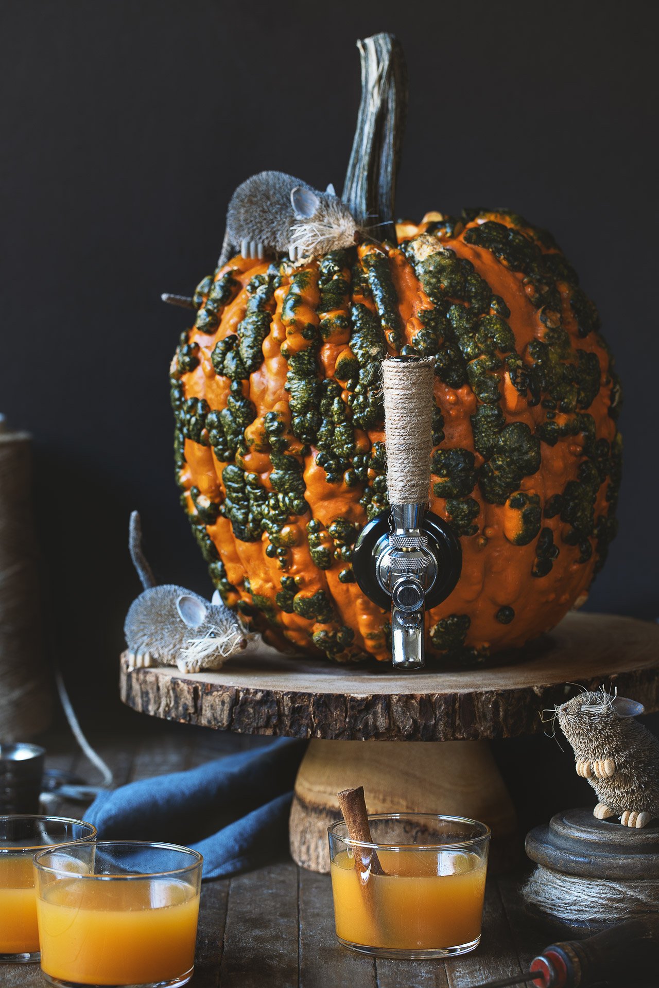 DIY Pumpkin Keg for your next Halloween party!