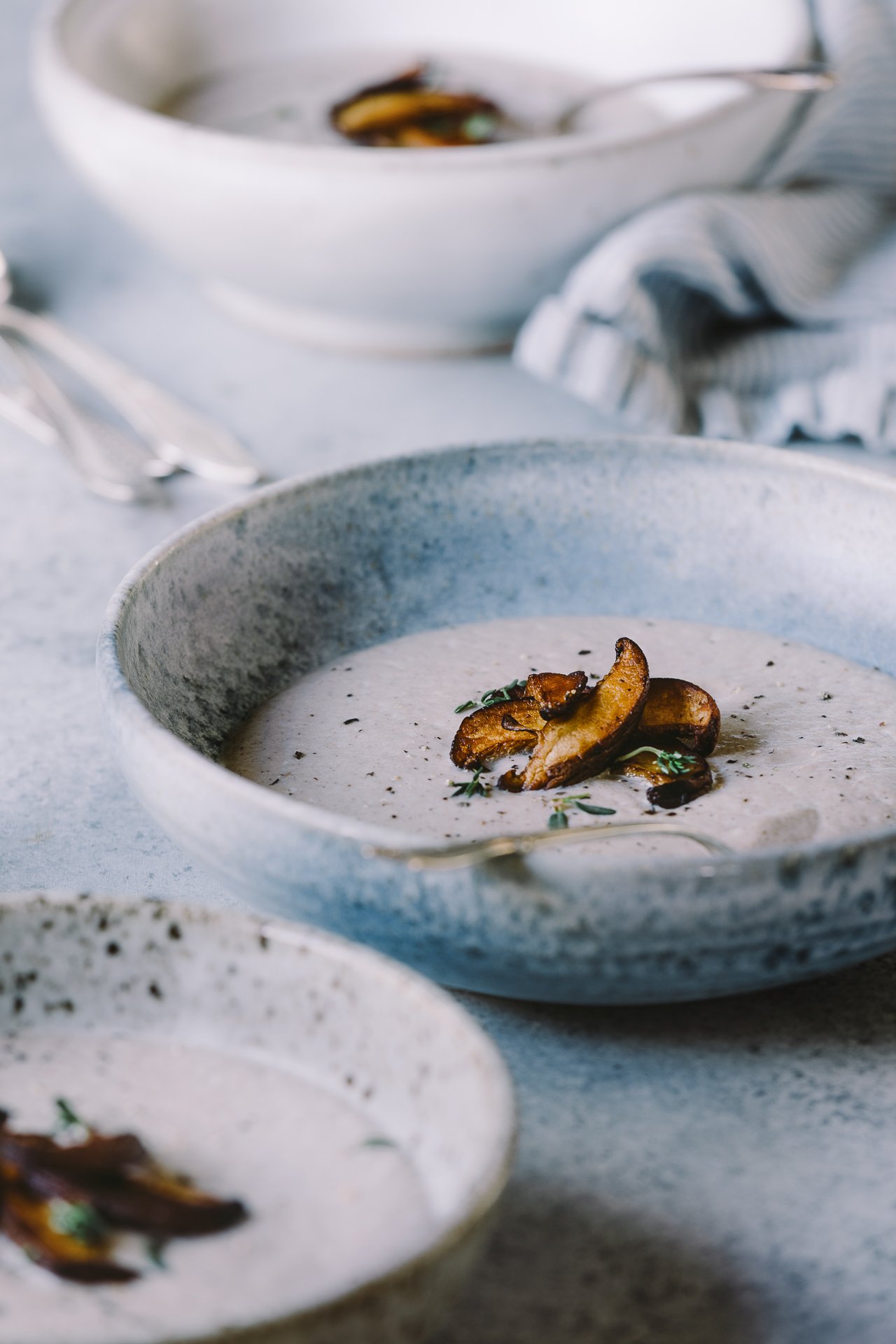 The best mushroom soup you'll ever try! Recipe by HonestlyYUM.